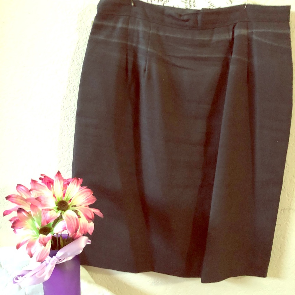 Tony Garment Knee Length Skirt